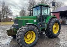 4WD traktori John Deere 7700