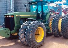 4WD traktori John Deere 8400