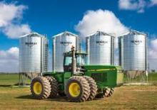 4WD traktori John Deere 8760