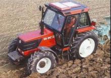4WD traktori Fiatagri 88-94 DT