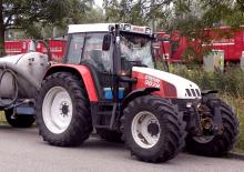 4WD traktori Steyr 9078 A Vega