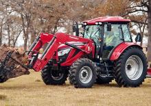 4WD traktori Mahindra 9110