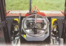 4WD traktori Case IH 948 Basis