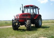 4WD traktori Belarus 952