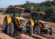 4WD traktori Valtra A62s