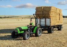 4WD traktori DEUTZ-FAHR Agrofarm 415 TB