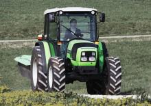 4WD traktori DEUTZ-FAHR Agrolux 320
