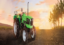 4WD traktori DEUTZ-FAHR Agromaxx 4045 E