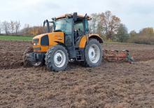 4WD traktori Renault Ares 556 RZ