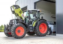 4WD traktori Claas Arion 420 Basic