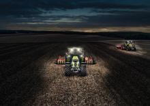 4WD traktori Claas Axion 830 