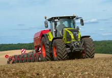 4WD traktori Claas Axion 840