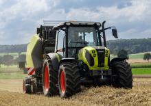 4WD traktori Claas Axos 2.105 