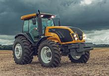 4WD traktori Valtra BM135