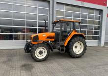 4WD traktori Renault Ceres 325