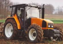 4WD traktori Renault Ceres 70 X A