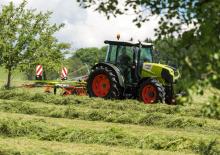 4WD traktori Claas Elios 240