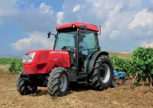 4WD traktori McCormick F 85 E-Line 