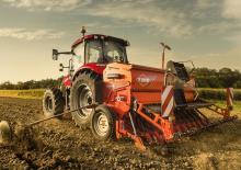 4WD traktori Case IH Farmall 115 C