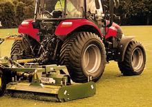 4WD traktori Case IH Farmall 65 C Rops Basis