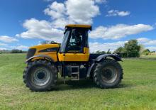 4WD traktori JCB Fastrac 3190-65 ST A