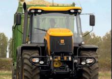 4WD traktori JCB Fastrac 3200 XTRA