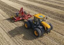 4WD traktori JCB Fastrac 4220