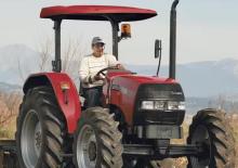4WD traktori Case IH JX 70