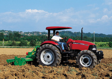 4WD traktori Case IH JX 95 Basis