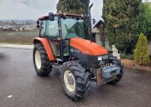 4WD traktori New Holland L65