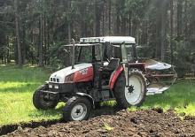 4WD traktori Steyr M 952 Basis