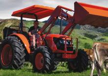 4WD traktori Kubota M7040SUHD