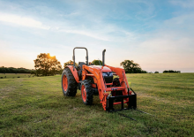 4WD traktori Kubota M7060HD