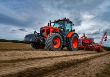 4WD traktori Kubota M7153 