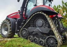 4WD traktori Case IH Magnum 380 CVX RowTrac