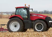 4WD traktori Case IH Magnum 315 Basis