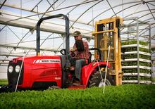 4WD traktori Massey Ferguson MF 1529 MA