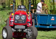 4WD traktori Massey Ferguson MF 1529