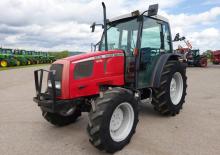 4WD traktori Massey Ferguson MF 2210