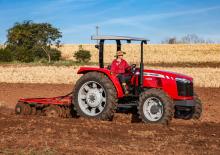 4WD traktori Massey Ferguson MF 4306