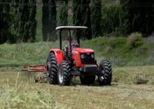 4WD traktori Massey Ferguson MF 455 Xtra 