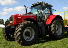 4WD traktori Massey Ferguson MF 6490 Edition X400