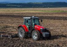 4WD traktori Massey Ferguson MF 6714R