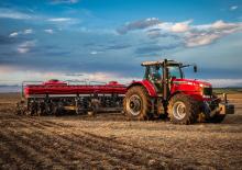 4WD traktori Massey Ferguson MF 7725