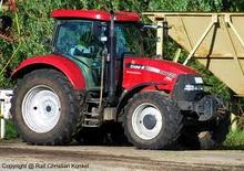 4WD traktori Case IH MXU 135 Komfort1