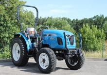 4WD traktori LS R50 HST