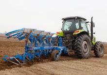 4WD traktori Zoomlion RG1804