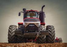 4WD traktori Case IH Steiger 555 Wheeled