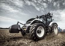 4WD traktori Valtra T154H