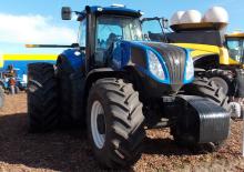 4WD traktori New Holland T8.275